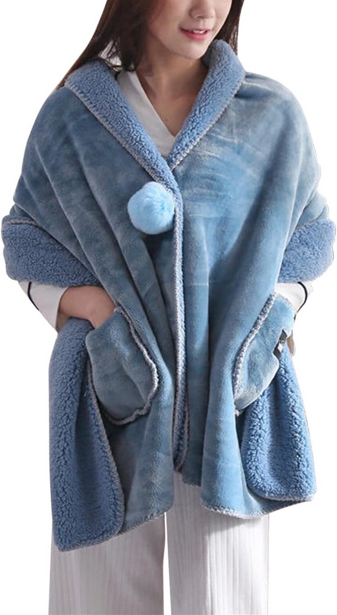 Wearable Deken Fleece Warme Dikke Wrap Sjaal met Pompom Winter Cape voor Camping Vrouwen Lichtblauw One Size