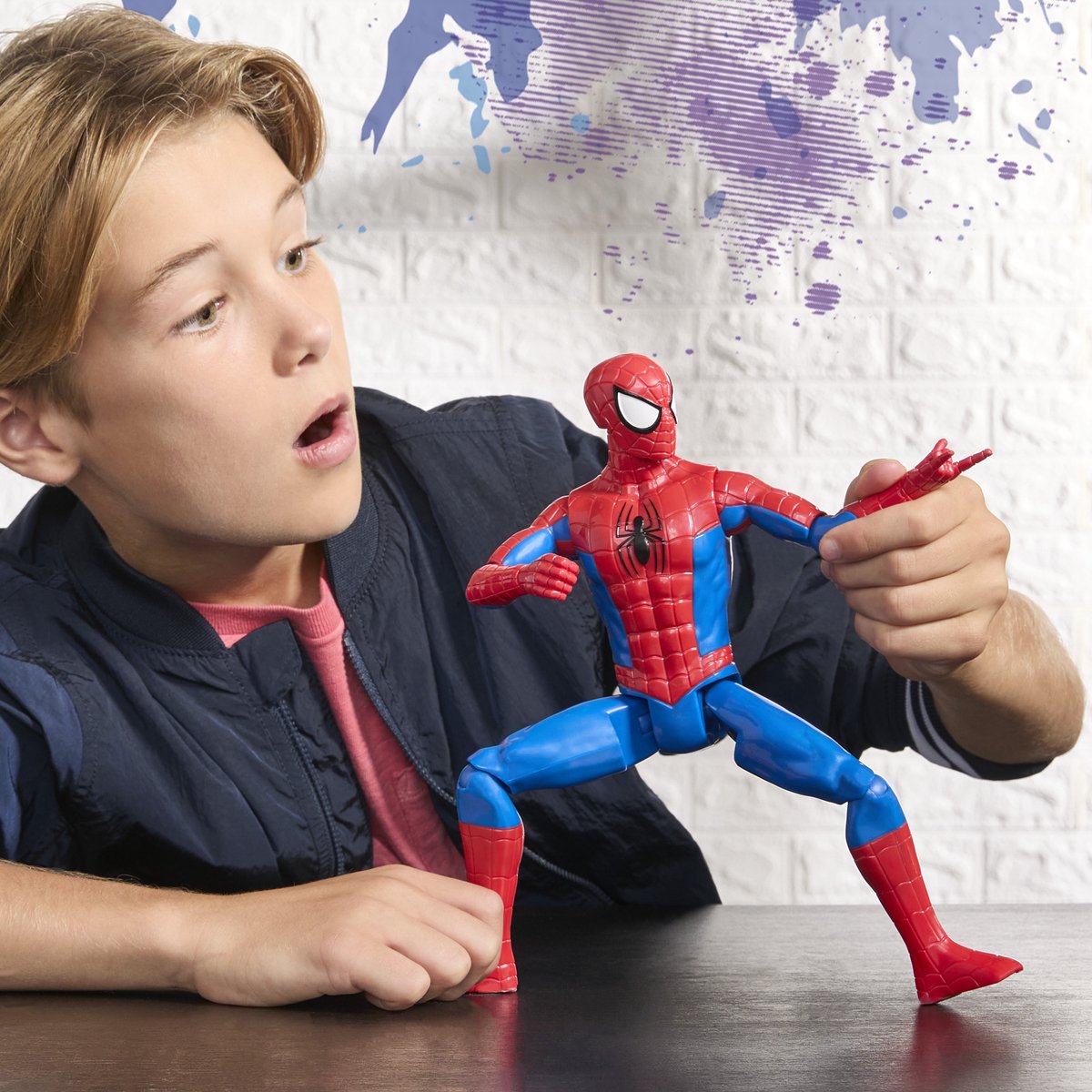 Hasbro Spider-Man actiefiguur rood blauw klassiek 30 cm speelgoed. — afbeelding 4