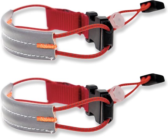 Twee rode broekklemmen met reflecterende grijze band en oranje stiksels.
