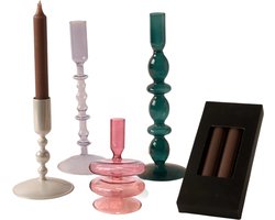 WINQ - Kleurige Kandelaren in diverse Tinten - Inclusief gratis doosje dinerkaarsen (4stuks) -Kandelaren glas - Set bestaande uit 4 stuks – Decoratie woonkamer - Dinerkaarsen