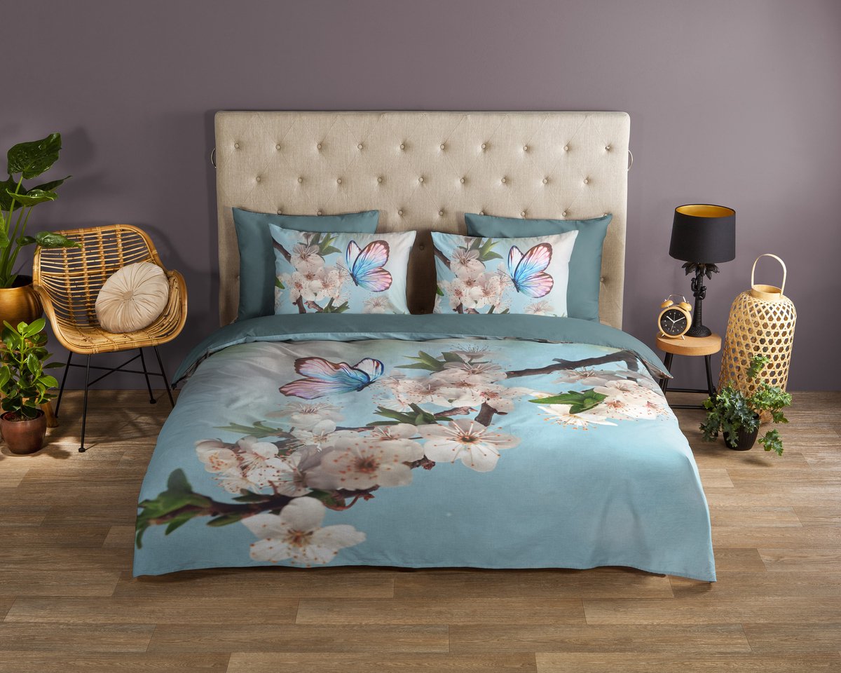 Good Morning dekbedovertrek bloemen en vlinders - 2 persoons 200x200/220 cm - Aqua - 100% Katoen renforce