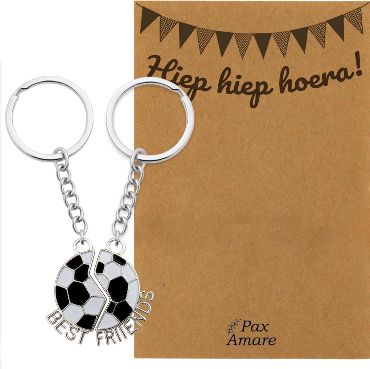 BFF Sleutelhanger voor 2 'Hiep Hiep Hoera' - Magnetische Voetbal - Sleutelhanger set op Cadeau Kaartje - Zilverkleurig - Verjaardags Hanger - Pax Amare