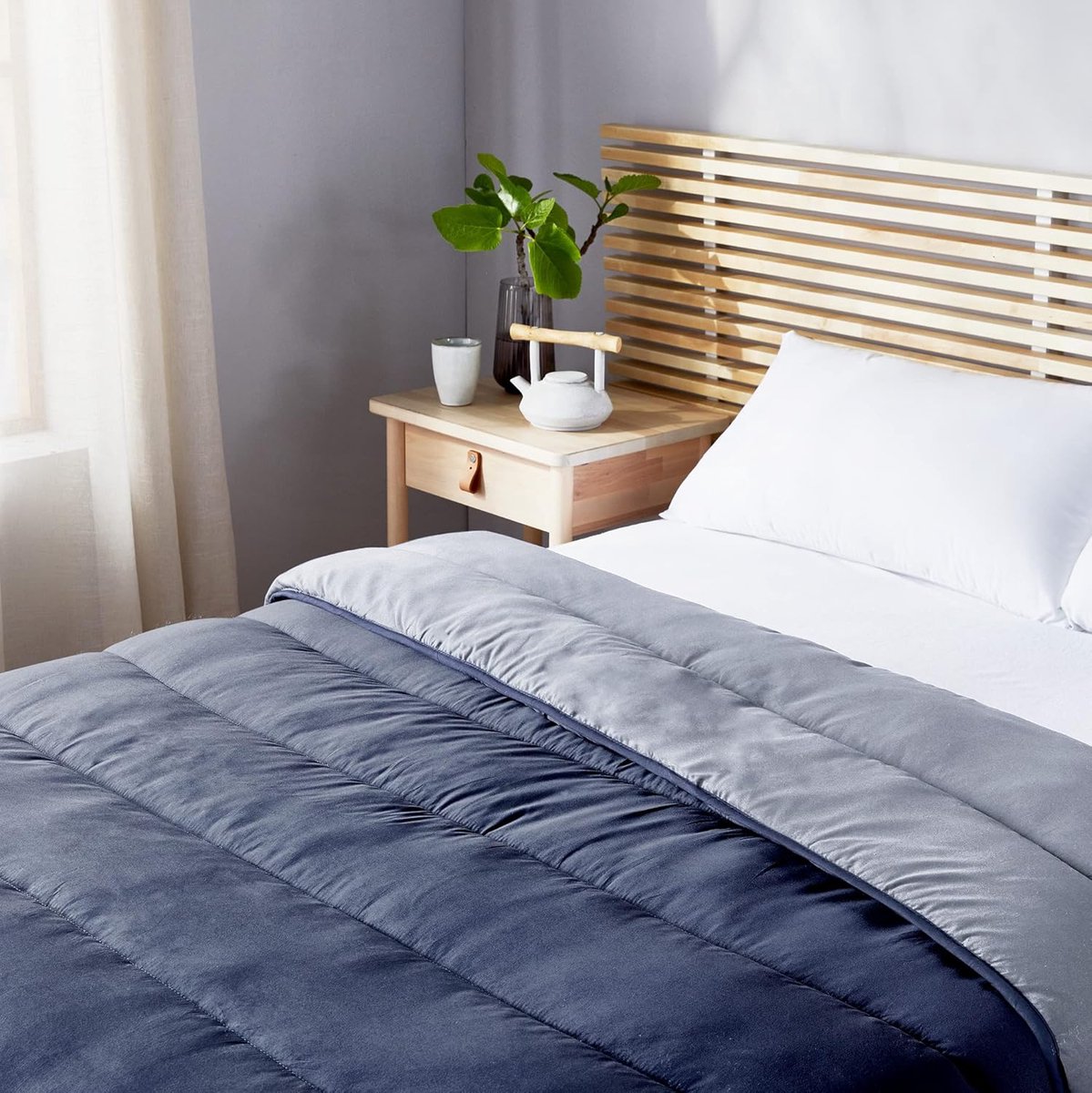 Candala Winter Omkeerbaar dekbed, 300 g, tweekleurig, voor bedden van 90 cm, warm, ademend, licht/natuurgrijs, 150 x 220 cm