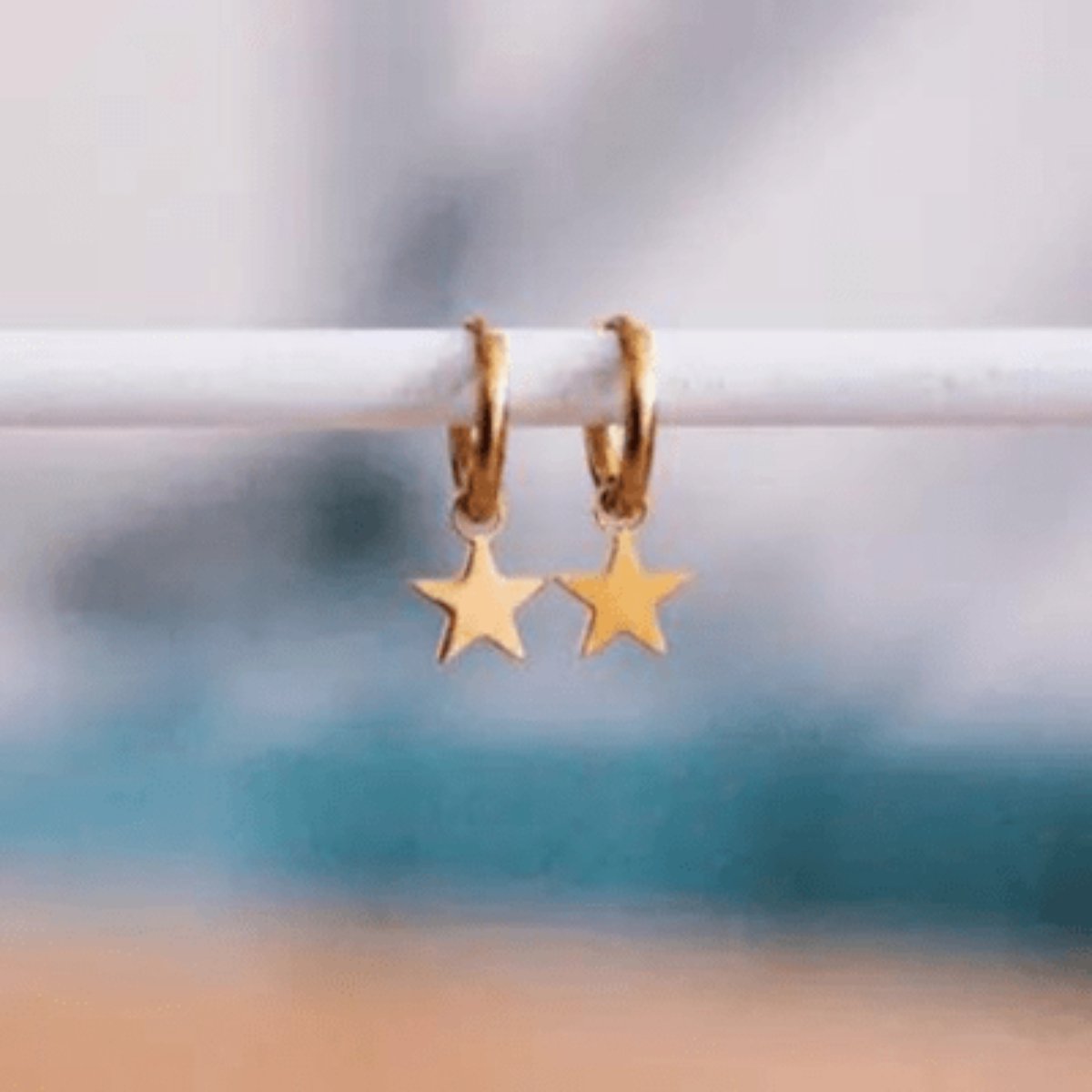 Juvana Roestvrijstalen Oorbellen - Goud Minimalistisch Oorringen 10 mm Diameter