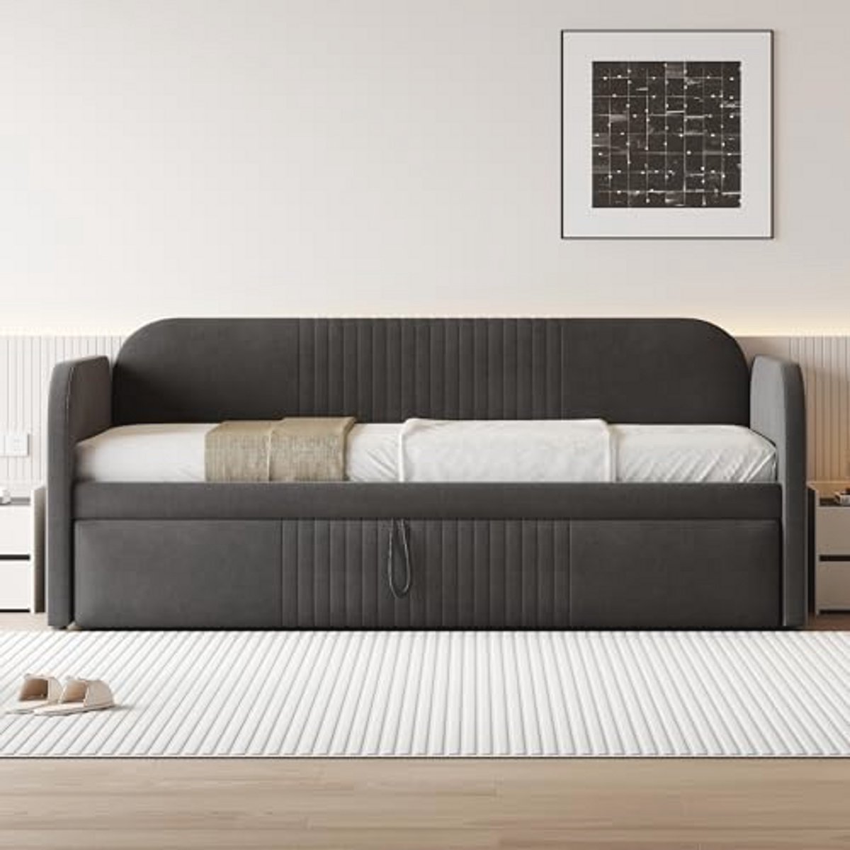 Uittrekbare slaapbank met verticale strepen – Comfortabel gestoffeerd bed voor logeerkamer