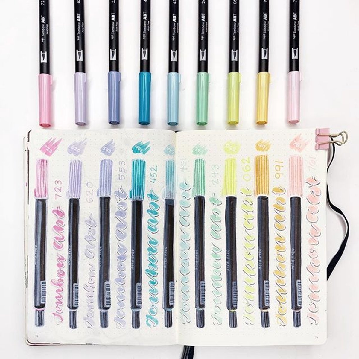Tombow ABT Dual Brush Tekenpennen - Brushpennen - Pastel kleuren - Set van 12 stuks — afbeelding 3