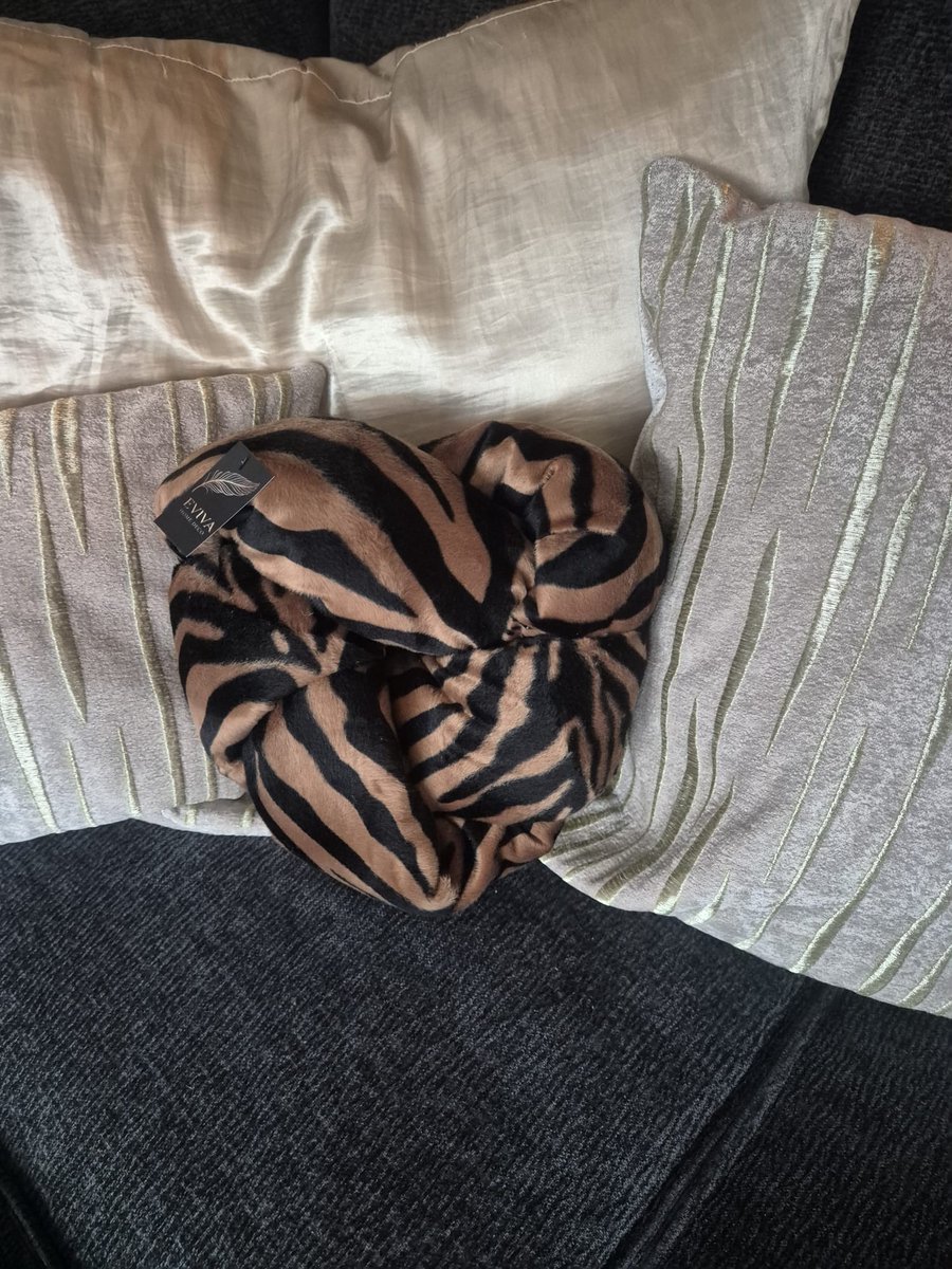 viva Home Deco Sierkussen - Everheart Tijger Bruin - Luxe Dierenprint - Safari Chic