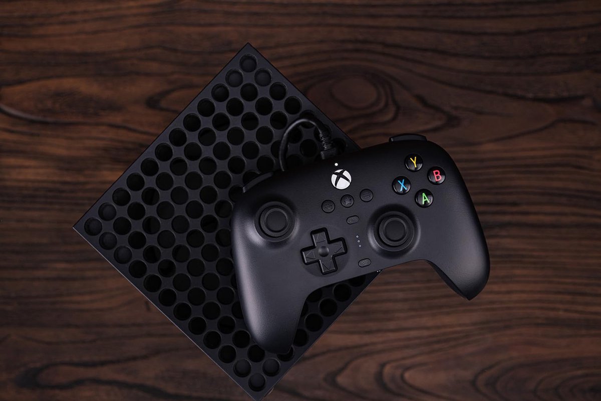 8BitDo Ultimate - Wired Controller thumbnail 2