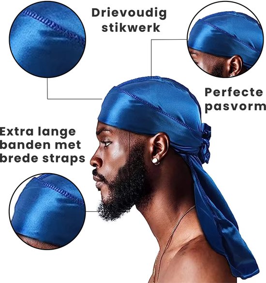 Blauwe durag op een man met gedetailleerd stikwerk en een perfecte pasvorm. Extra lange banden.