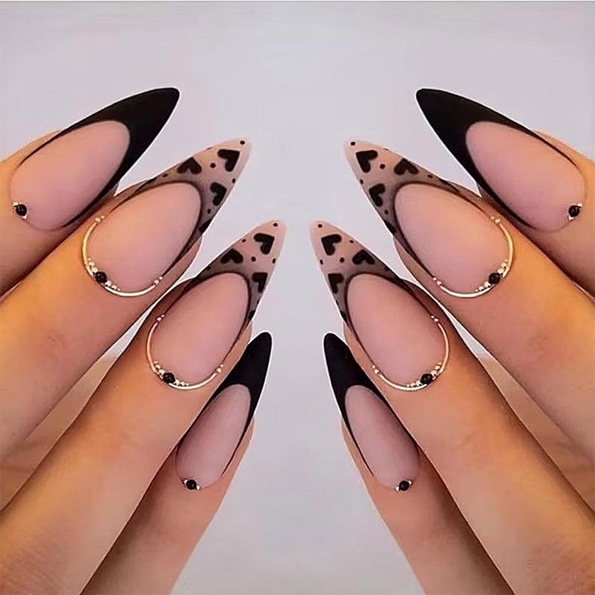 EGoods - Franse tip kunstnagels met zwart hartdesign, stiletto en graffitimotief, 24 stuks