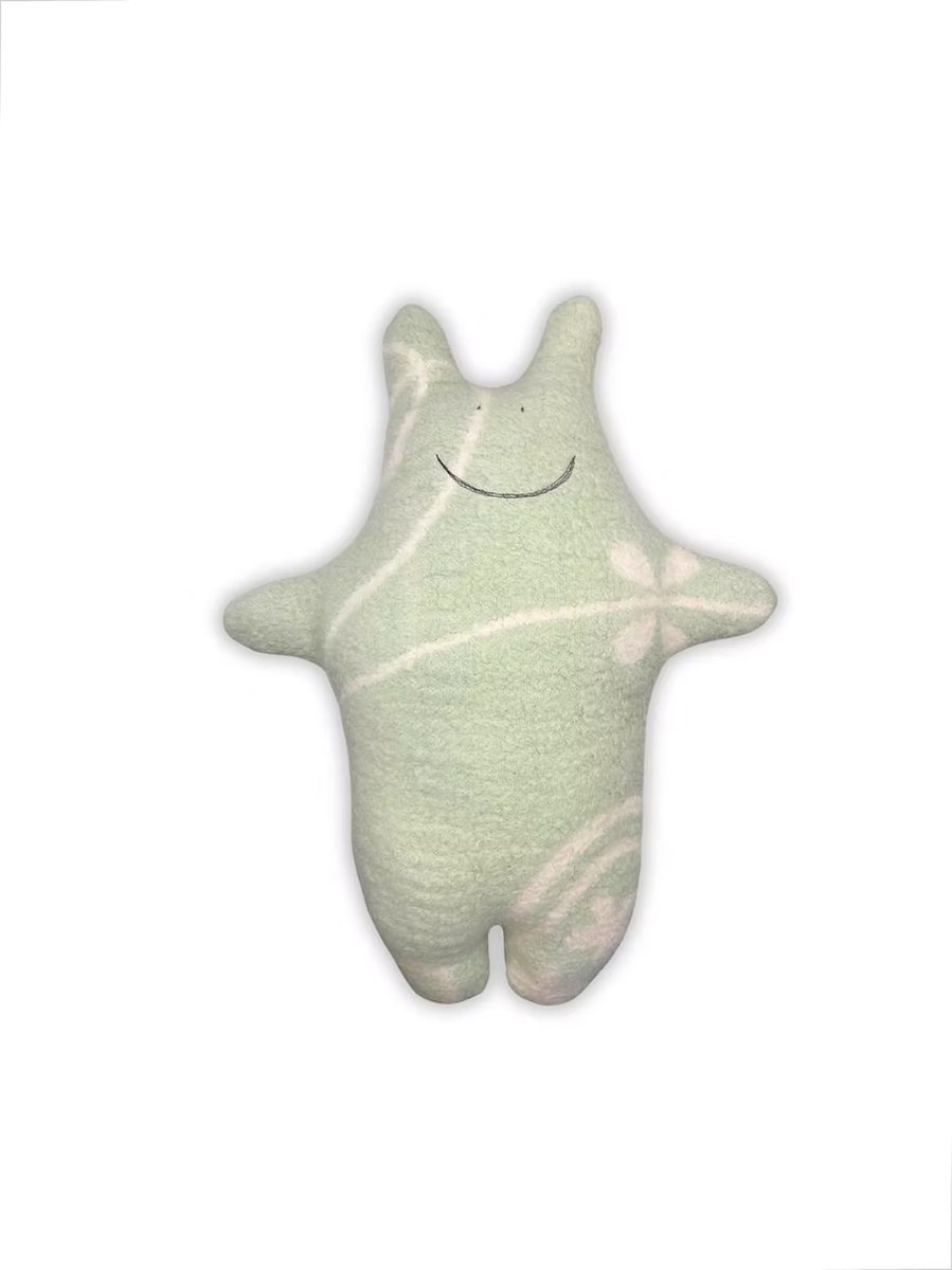 Duurzaam cadeau - Vintage knuffel - Hippo - Wollen deken - Zero waste - Lichtgroen wit