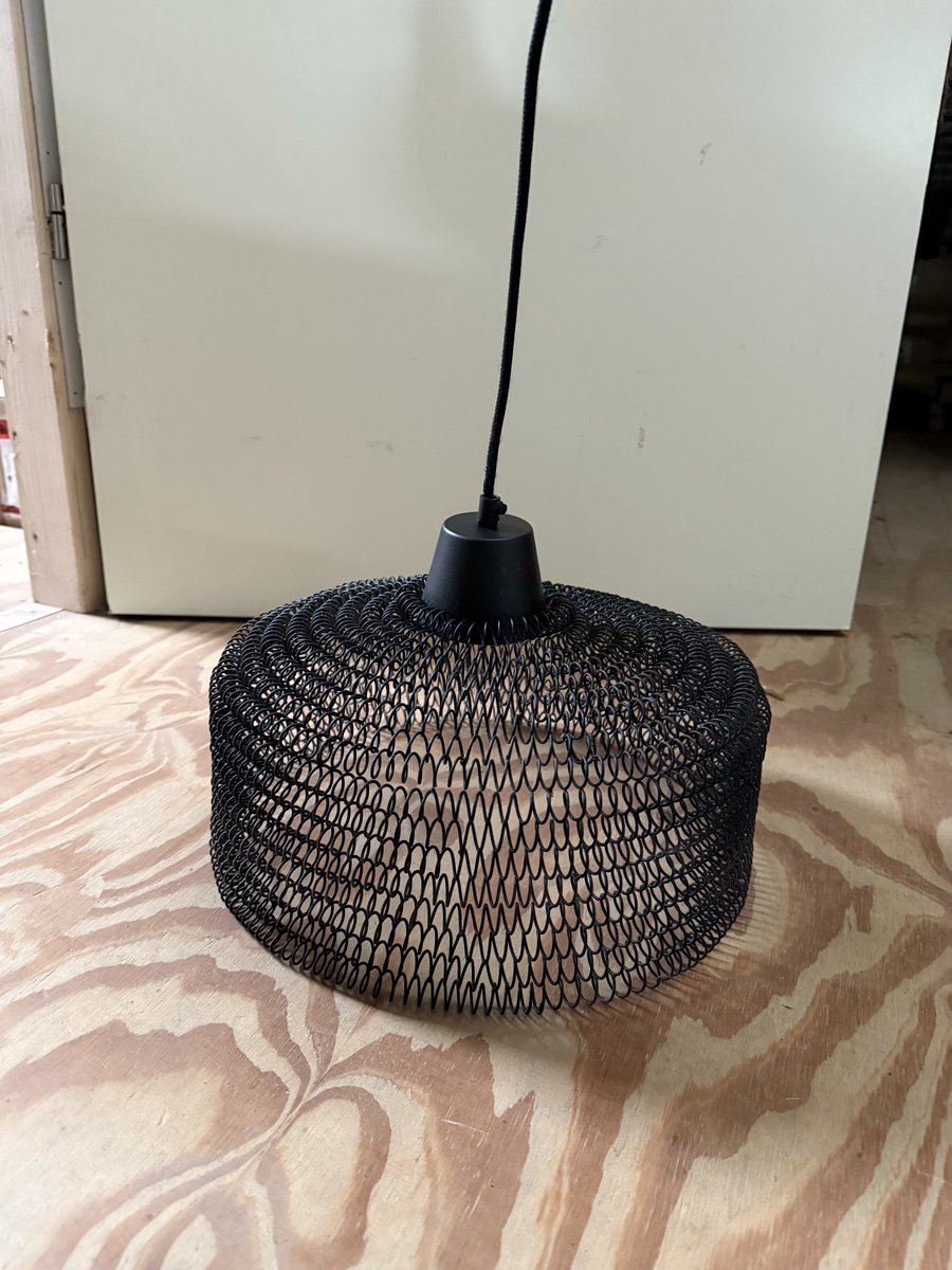 Sweet Living - Hanglamp gevlochten metaal L | Ø 37 x 22 cm | E27 | Zwart