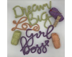 Maak 'T Zelf DIY Workshop Hobby Pakket Volwassenen - Tekst Punniken - Girl boss - Love - Dream Big - Creatief - Home Deco - Doe het zelf Cadeau - Kerstcadeau - Cadeaupakket - Workshop in een Doosje - Knutselpakket