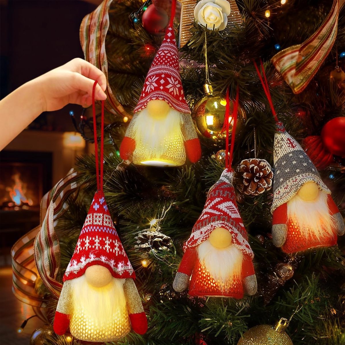 FLOOQ - Kerstversiering - Kerstdecoratie voor binnen - Kerstboomversiering - Gnomes - Kabouters - Kerstverlichting - Opa & oma