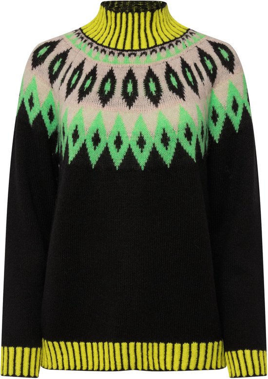 Zwarte Noorse trui van wolmix met opstaande kraag en beige en groen geometrisch patroon.