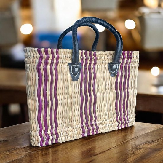 Sac cabas marocain tissé à la main en roseau - Violet et camel - Anse en cuir noir - 1 pièce
