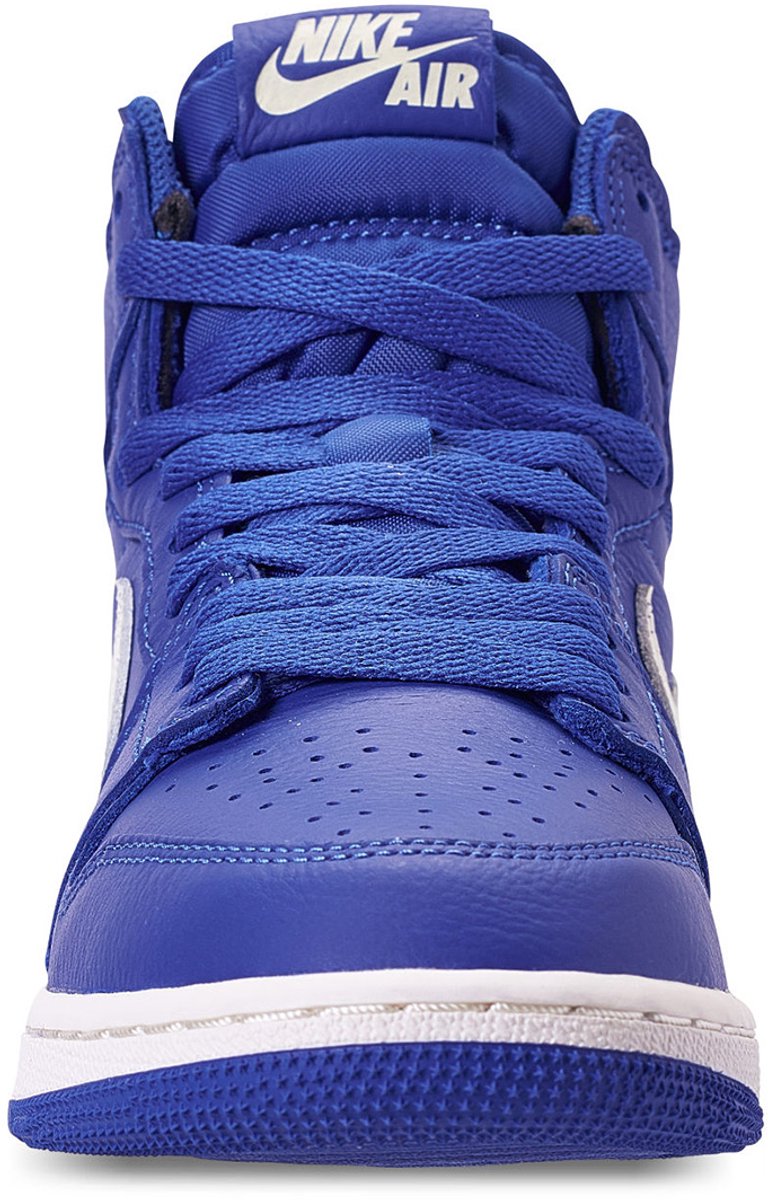 Nike Air Jordan 1 Retro High OG GS – Hyper Royal/Sail Air Jordan 1 Lifestyle Unisex Sneakers voor Volwassenen Blauw