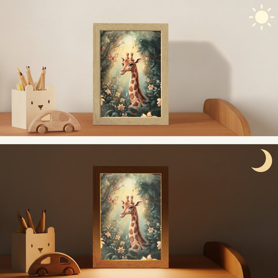 Nachtlampje 15x20 cm - Kinder lampje - Giraffe - Jungle - Bloemen - Tafellamp kinderkamer - Slaapkamer lamp - Bedlamp kinderen - Kinderlampje stopcontact - Wandlamp babykamer - Nachtlampjes van OnlyWow — afbeelding 4