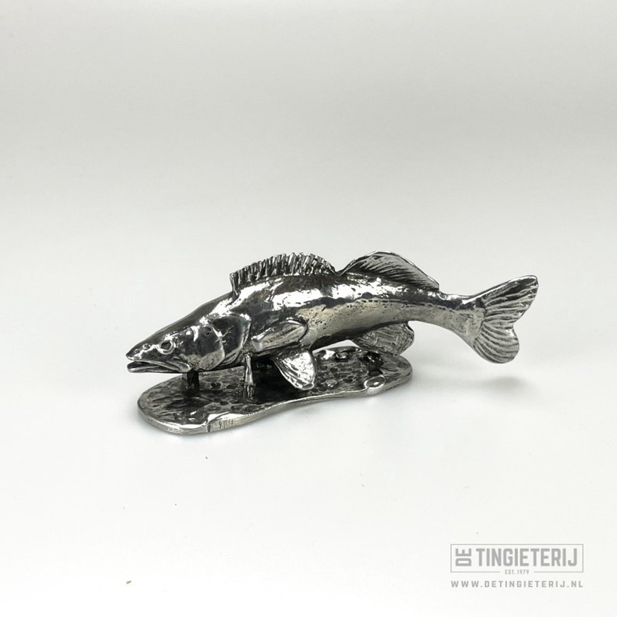 Snoekbaars - Miniatuur vis - Visclub - Trofee vissen - Cadeau visser - Uniek geschenk vis - Uniek en handgemaakt