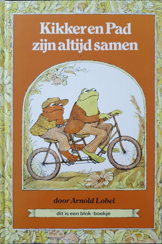 Twee antropomorfe kikkers, Knikker en Pad, fietsen samen. De voorste kikker draagt een pet en een geel jasje, de achterste draagt een bruine jas en gestreepte broek. De tekst "Kikker en Pad zijn altijd samen" staat bovenaan.