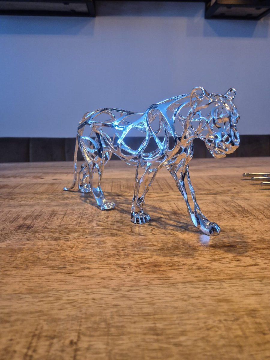 Eviva Home Deco Zilveren Opengewerkt Cheetah Beeld - De Snelheid uit de 'Jungle Passion' Serie - Dynamische Luxe Decoratie