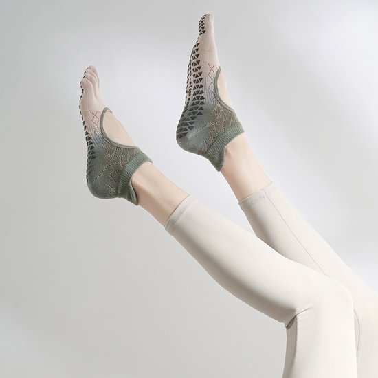 OIMG Sokken Antislip 5-Pack - Teen sokken - Toe socks - Pilates Sokken - Yoga Sokken - Dames en Heren anti slip - Huissokken - Fitness Sokken - Grip - One size fits all - Gripsokken voor Yoga Pilates Ballerina Ballet van OIMG — afbeelding 4