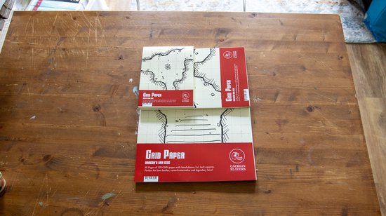 Cacklin Slayers - Papier quadrillé - Carte de combat Blanco - Format Dragon's Lair (30,5 x 40,5 cm) - Pour jeux de rôle tels que Dungeons and Dragons, Pathfinder, Daggerheart - Cadeau Master du Donjon - Carte - Tapis de combat - Grille de combat D&D