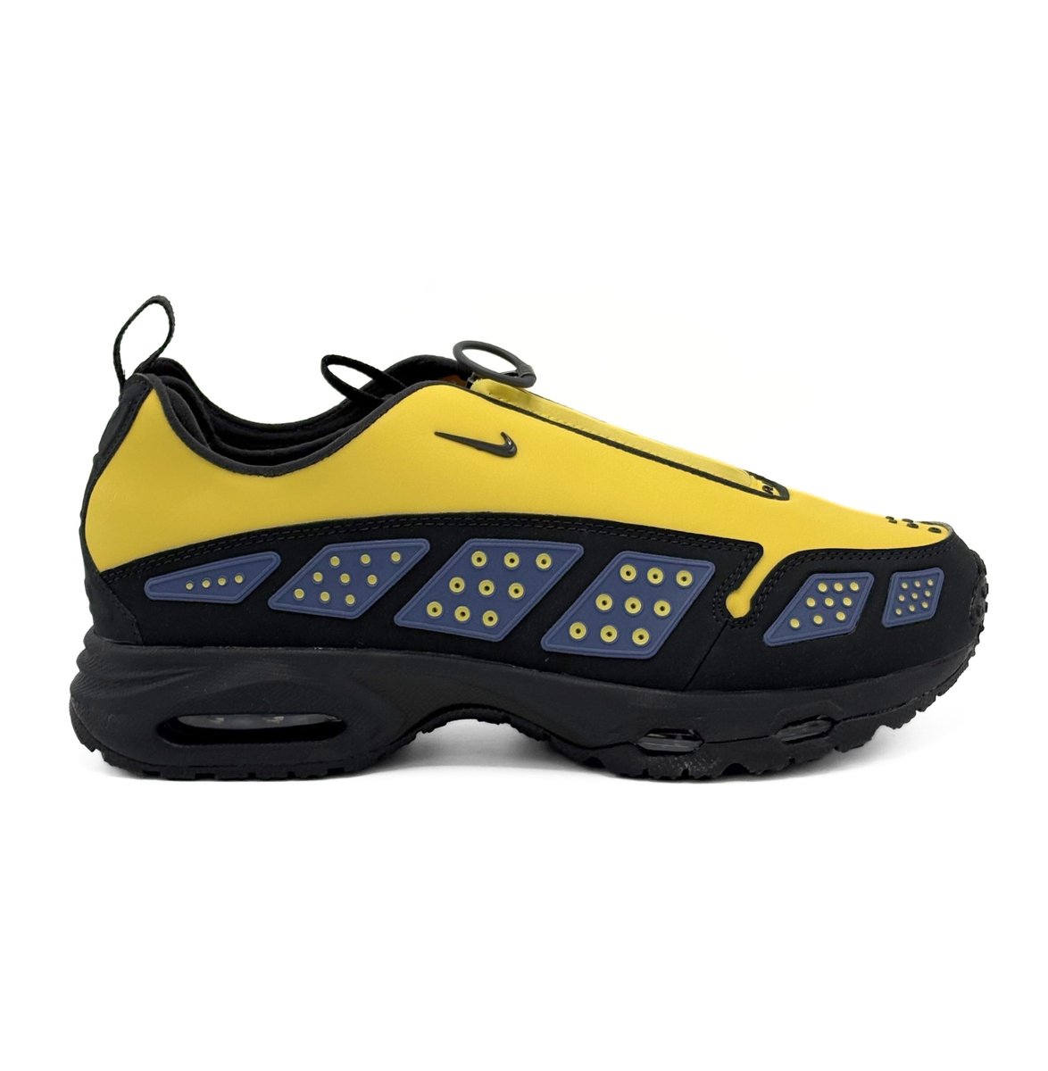 Nike Nike Air Max SNDR Diffused Sneakers Unisex Zwart