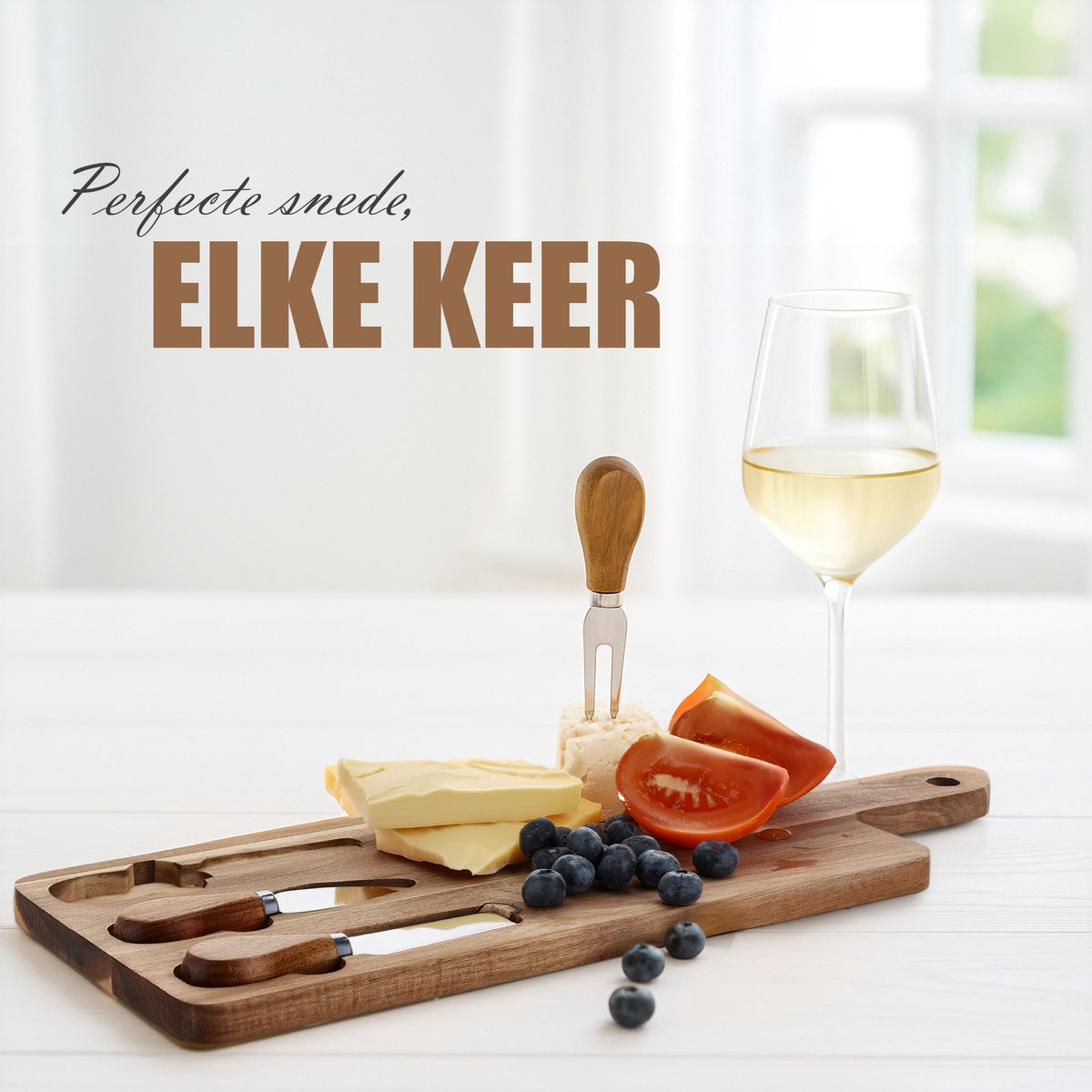 Kaasplankje met Messen – Bamboe Kaasplank met 3 Kaasmessen – Serveerset Houten Plank 42x15,5x1,5 cm voor Kaas, Borrel & Tapas — cadeau in Kookcadeaus - foto 2