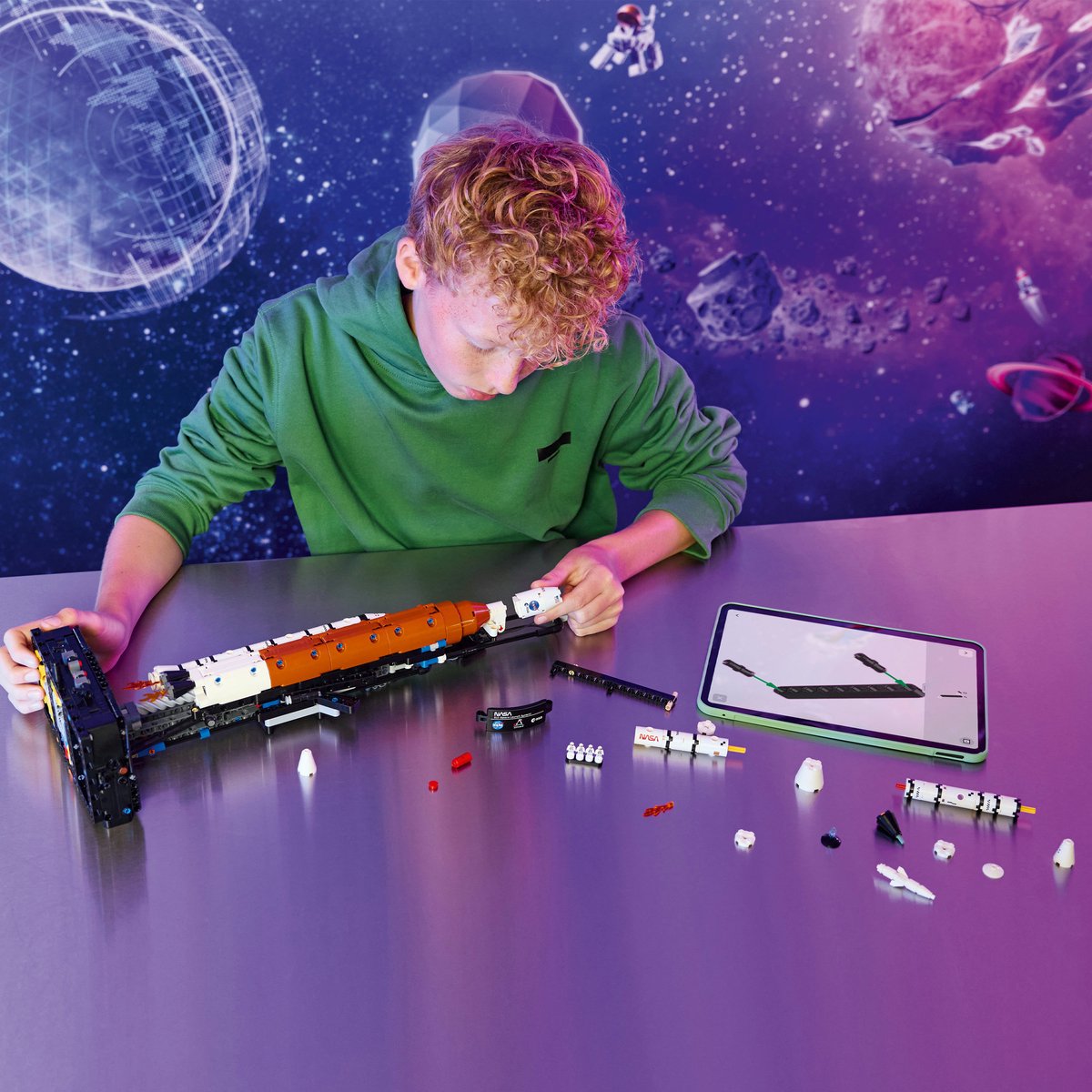 LEGO® Technic NASA Artemis Ruimteraket - 42221 — afbeelding 5