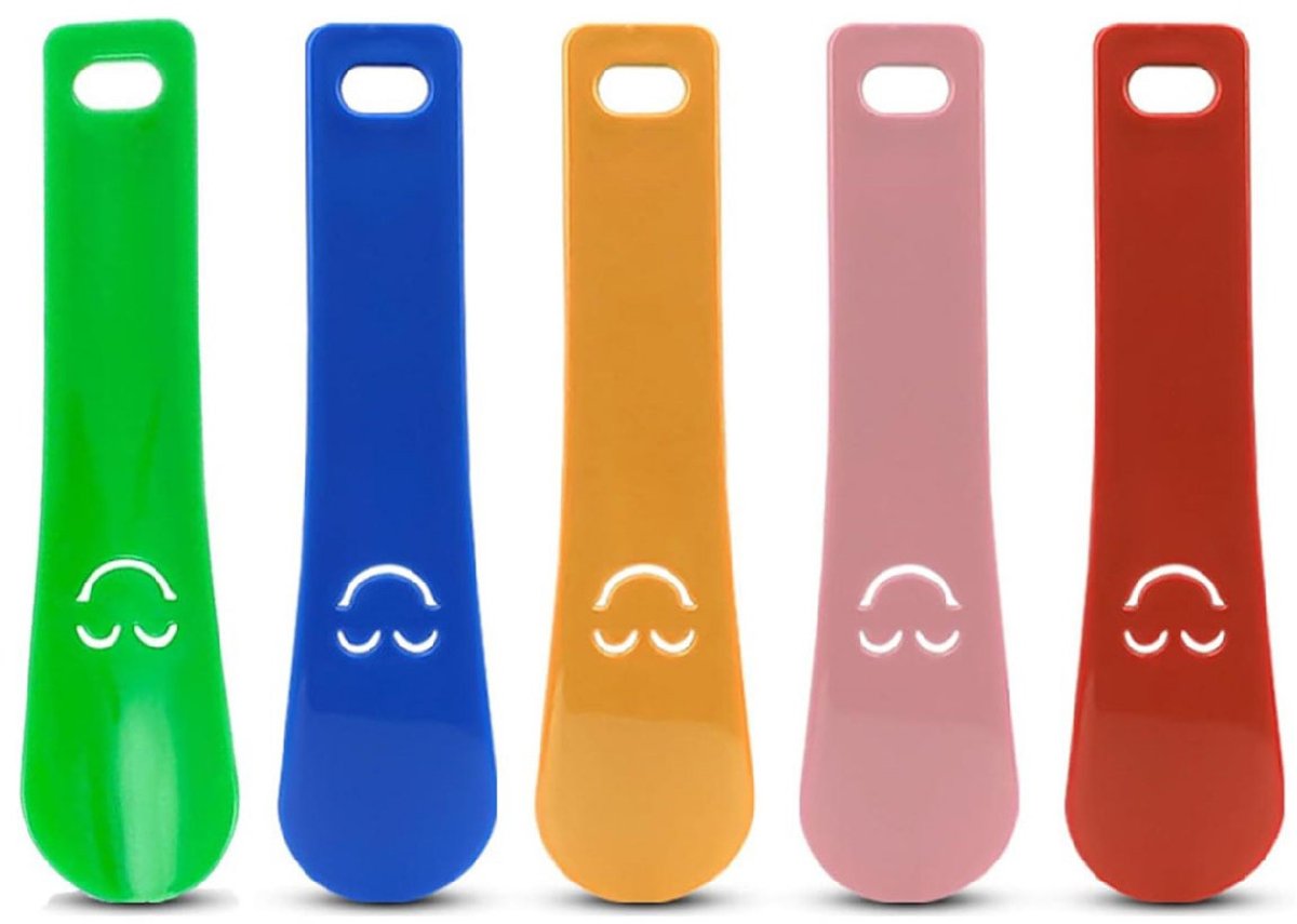 longziming -Kunststof Schoenlepel 15cm – Ergonomisch Handvat – Compact & Draagbaar Reismodel – Comfortabel Schoen Aantrekken zonder Buigen – Met Ophangoog voor Makkelijke Opberging-5 stukes