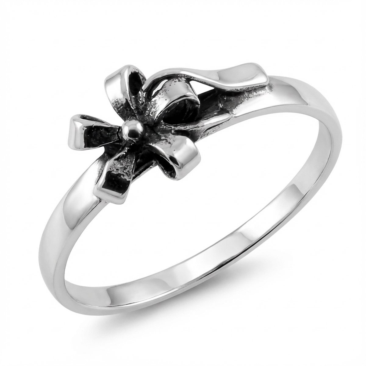 Zilveren ring met strikje