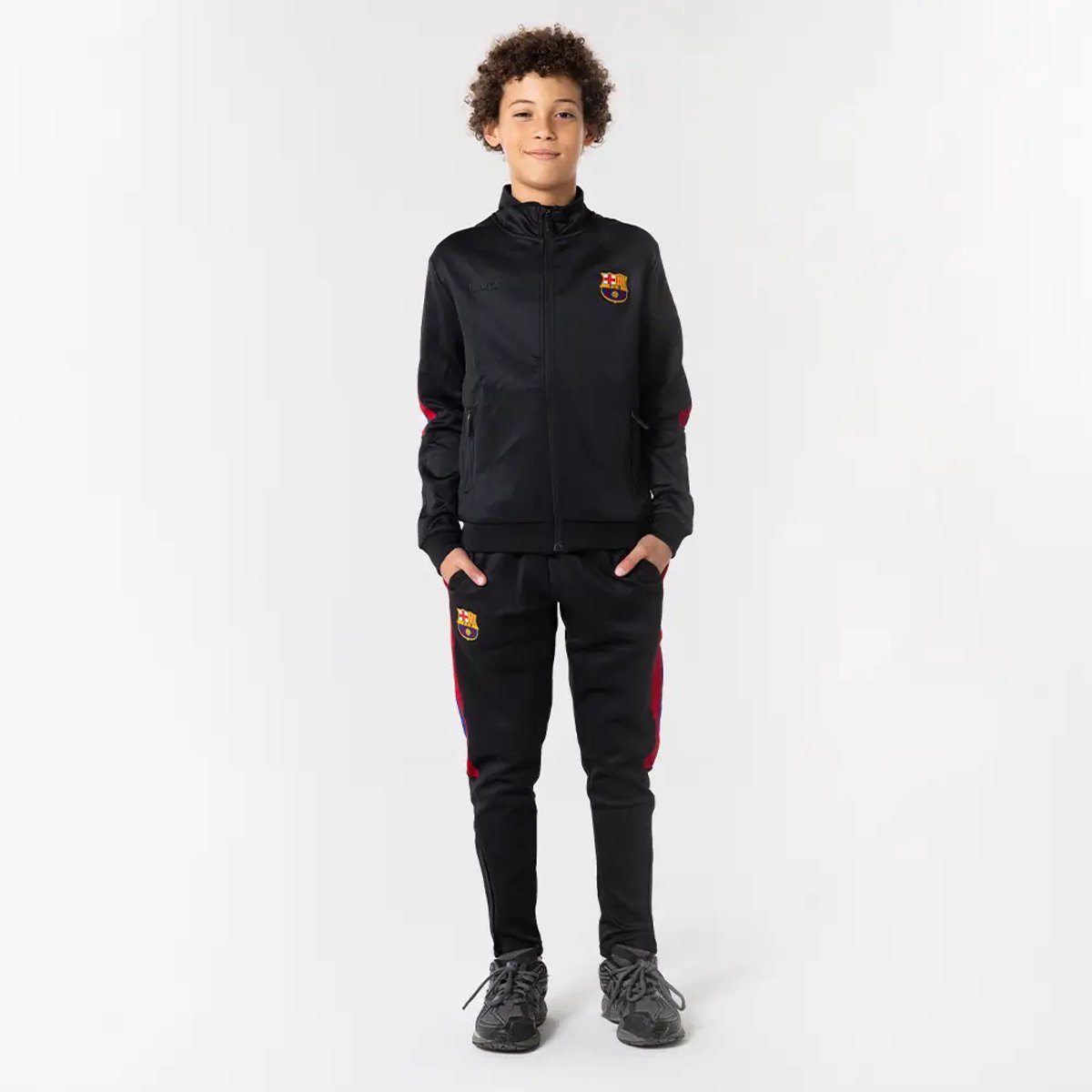 FC Barcelona Trainingspak Kinderen 25/26 - Maat 116 t/m 164 - Voetbalkleding - Jongens & Meisjes - Trainingspakken - Zwart - Officiële Fanmerchandise