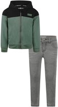 Koko Noko - Kledingset - Basic Collection - Bio Cotton - Grijze jeans - Cardigan with hood Dark Green - Maat 134