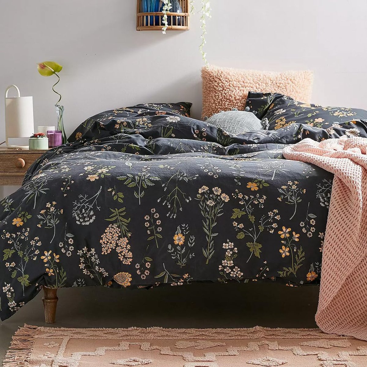 Unyqoos Elegante microvezel beddengoedset met bloemenpatroon en ritssluiting zwart