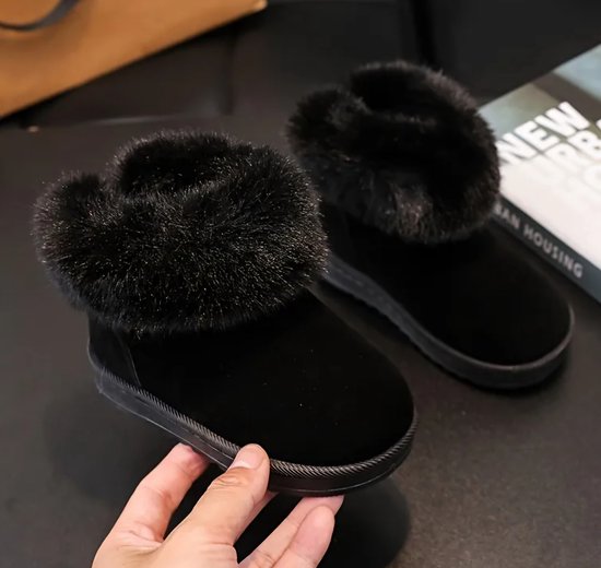 MCTIN Dames Zwarte Enkellaarsjes Lichte Winterschoenen Dames Snowboots Platform Warm Houden Enkellaarsjes met Dikke Bont Antislip kopen vanaf een prijs van 56