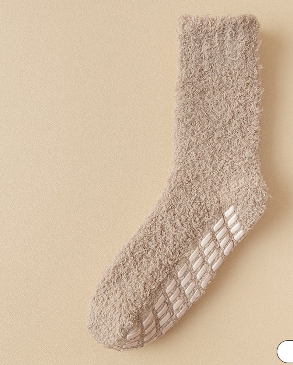 Fluffy Dames antislip - Sokken - Anti slip sokken - huissokken - sleep sokken - slof sokken - bruin - Noppen op de zool - Drukvrije boord - 36 - 40 - warm - zacht - cadeau voor haar - gift - geschenk