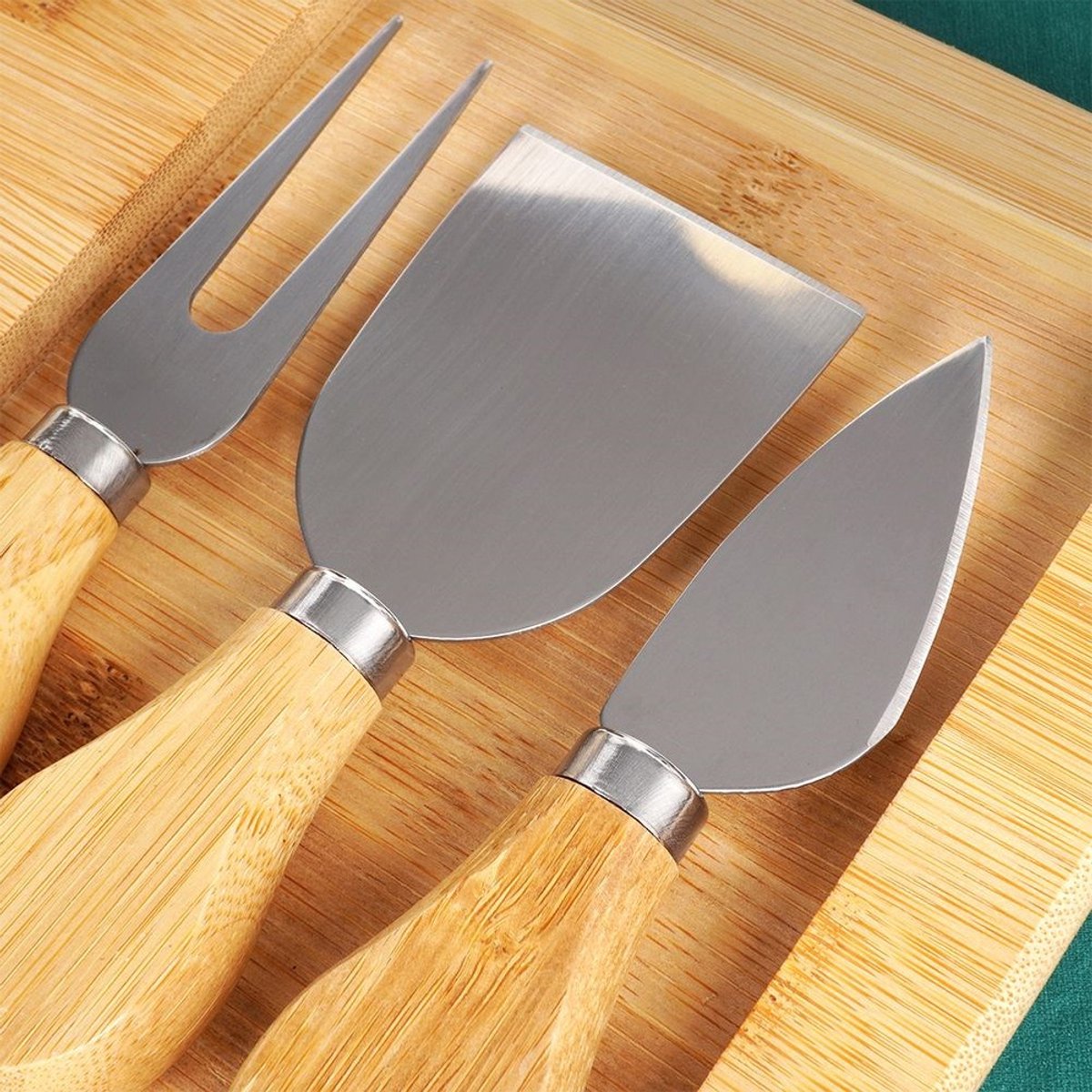 TakeTokio Bamboe Kaasplank met 4 Messen — cadeau in Kookcadeaus - foto 8