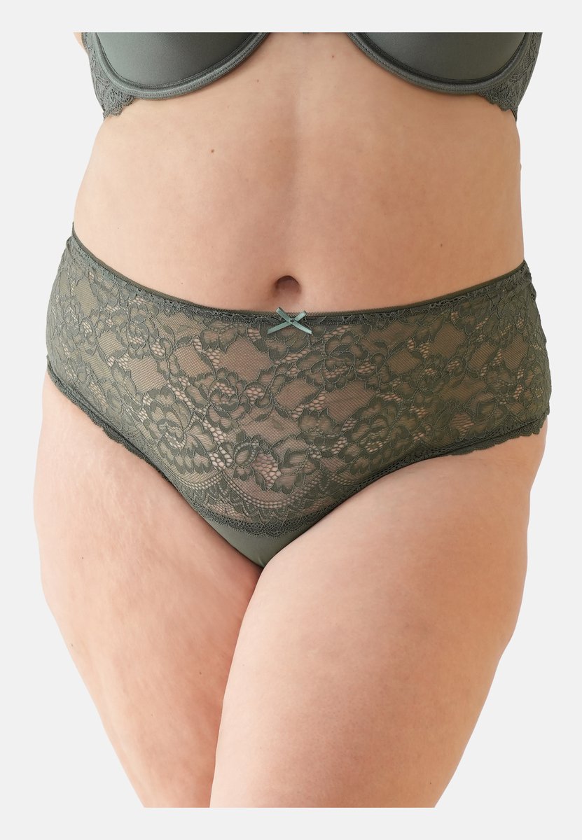 High-String LACE BASIC