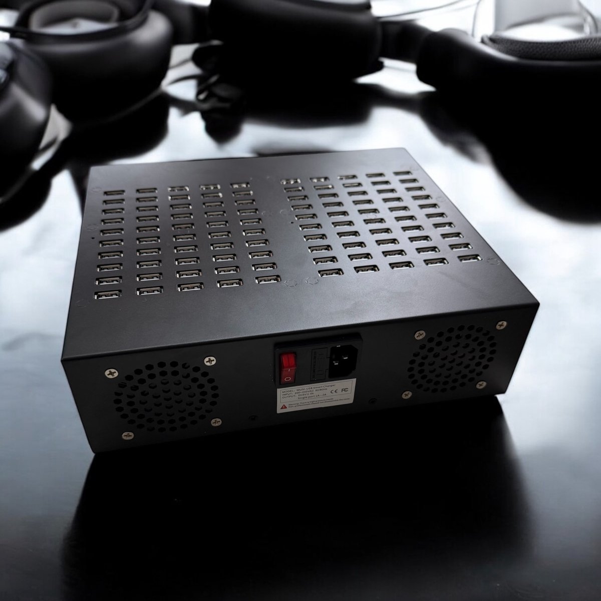USB Lader 100 Poorten| Snellader 100 USB poorten | USB-100-500W | 500 Watt