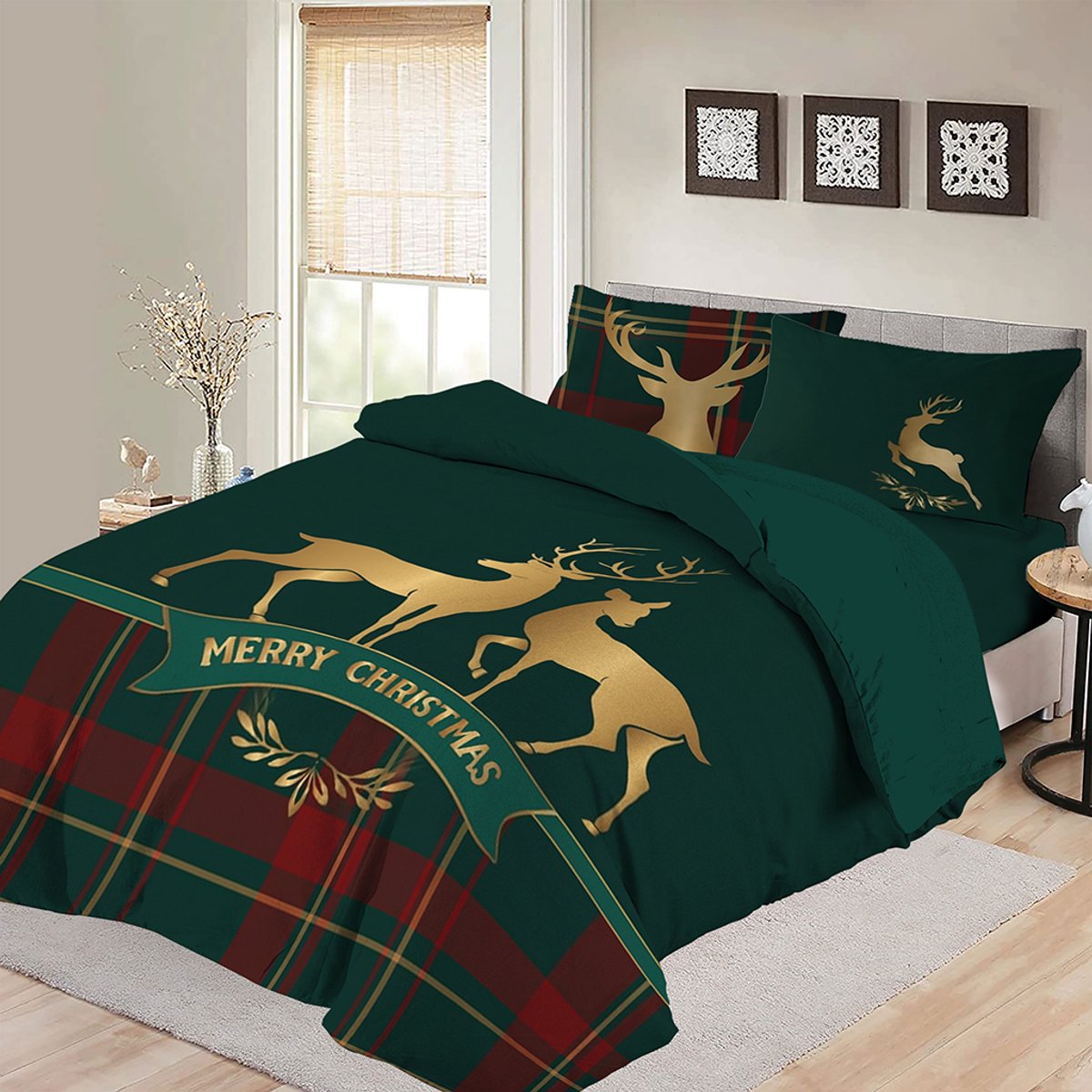 Bed Glow & Apparel Merry Christmas Dekbedovertrek 200x200 – Donkergroen Tartan – Gouden Rendieren – Inclusief 2 Kussenslopen 60x70