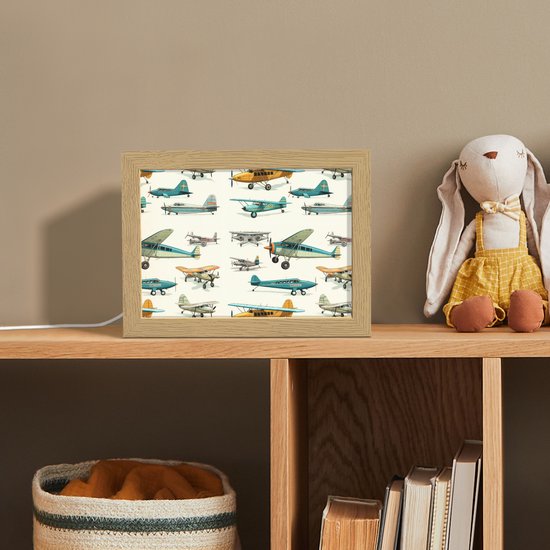 Nachtlampje 20x15 cm - Kinder lampje - Vliegtuig - Blauw - Kinderen - Jongen - Oranje - Tafellamp kinderkamer - Slaapkamer lamp - Bedlamp kinderen - Kinderlampje stopcontact - Wandlamp babykamer - Nachtlampjes van OnlyWow — afbeelding 3