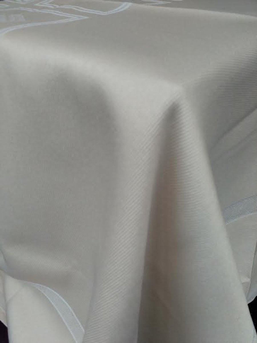 Strijkvrij Tafelkleed Beige/ Wit, 'Merry X-Mas', 160x 130cm