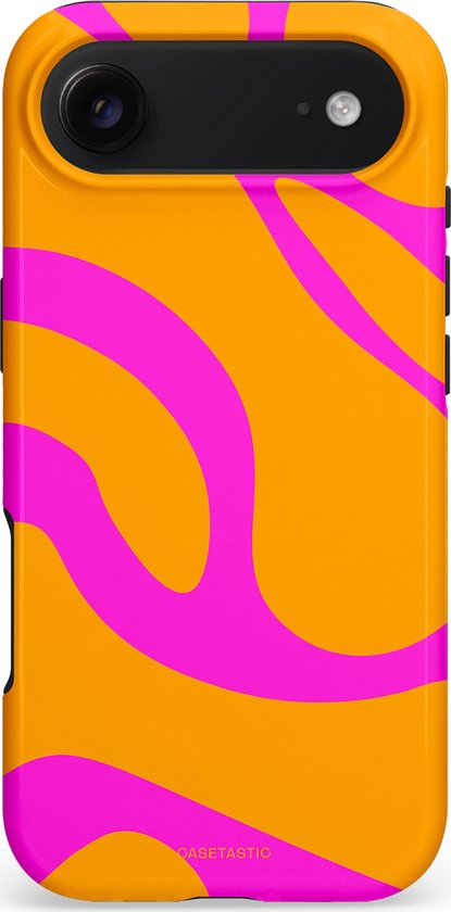 Telefoonhoesje met een oranje achtergrond en golvende roze strepen.