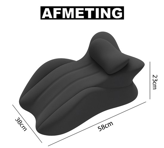 Afmetingen van een zwart opblaasbaar positiekussen: 58cm x 38cm x 23cm.