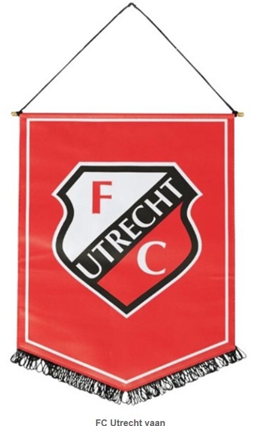 Fanion FC Utrecht avec logo du club sur fond rouge et franges noires.