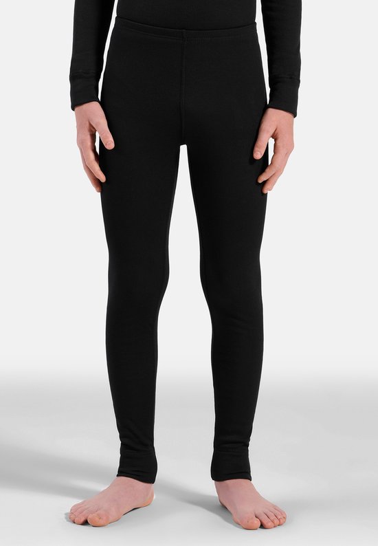 Zwarte thermobroek met ribstructuur, gedragen door een kind.