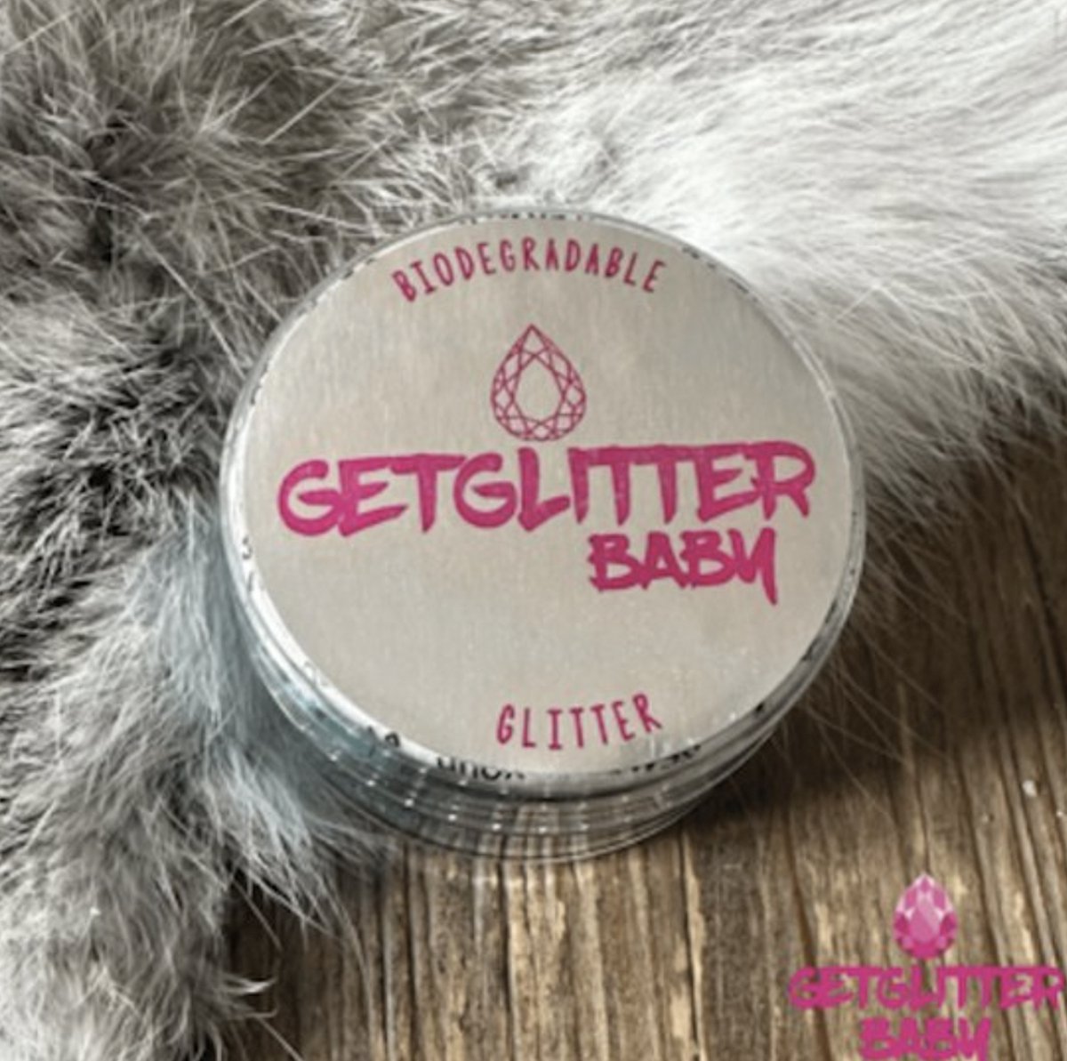 GetGlitterBaby® - Oeteldonk Gouden Rode Witte Biologische / Den Bosch Biologisch afbreekbare Chunky Festival Glitters voor Lichaam en Gezicht / Biodegradable Face Body Skin Glue Carnaval Glitter Jewels Mix - Rood Goud Wit met Lijm Gel HuidLijm — cadeau in Cadeau-ideeën - foto 2