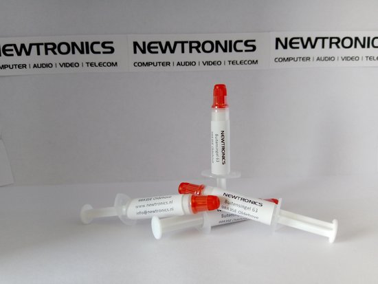 NEWTRONICS koelpasta voordeelpakket met 4x 1.0 gram spuit max. temp. 180°C voor computer en elektronica cadeau geven
