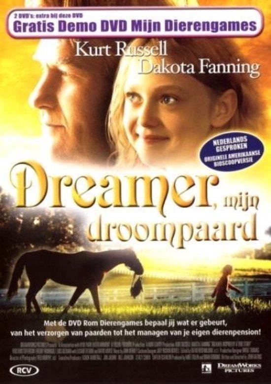 Filmcover Dreamer, mijn droompaard met Kurt Russell en Dakota Fanning. Met paard en rennend meisje op een veld. Gratis Demo DVD Mijn Dierengames.